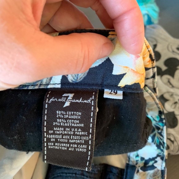 7 For All Mankind Midnight Floral Skinny Jeans - Picture 4 of 8